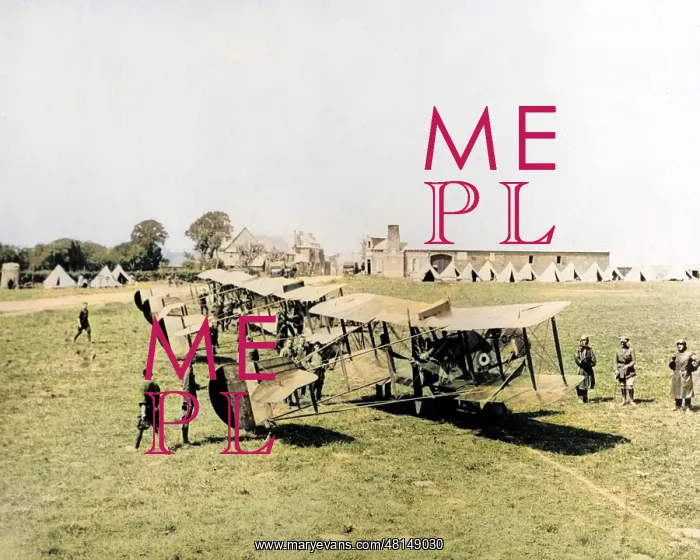 : British planes about to set off on patrol, WW1 : British planes about to set off on patrol, WW1
