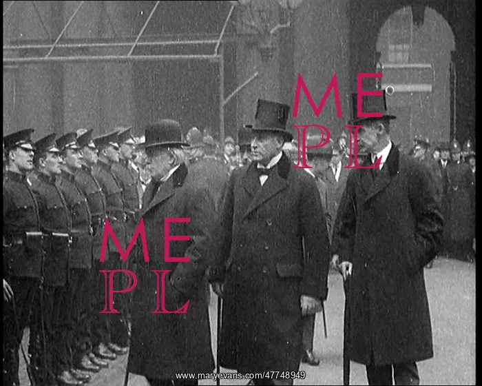 : British Prime Minister David Lloyd George Inspecting : British Prime Minister David Lloyd George Inspecting