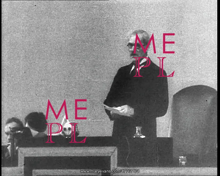 : British Prime Minister Ramsay MacDonald Giving : British Prime Minister Ramsay MacDonald Giving