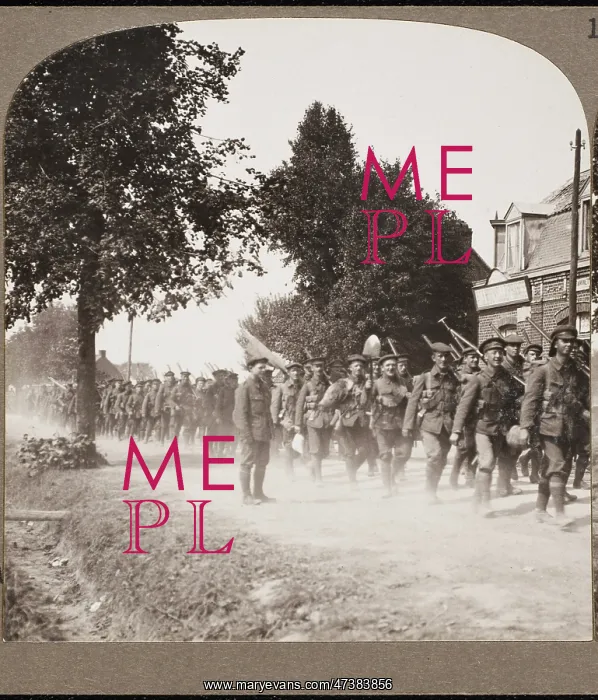 : BRITISH REGIMENT, FRANCE : BRITISH REGIMENT, FRANCE