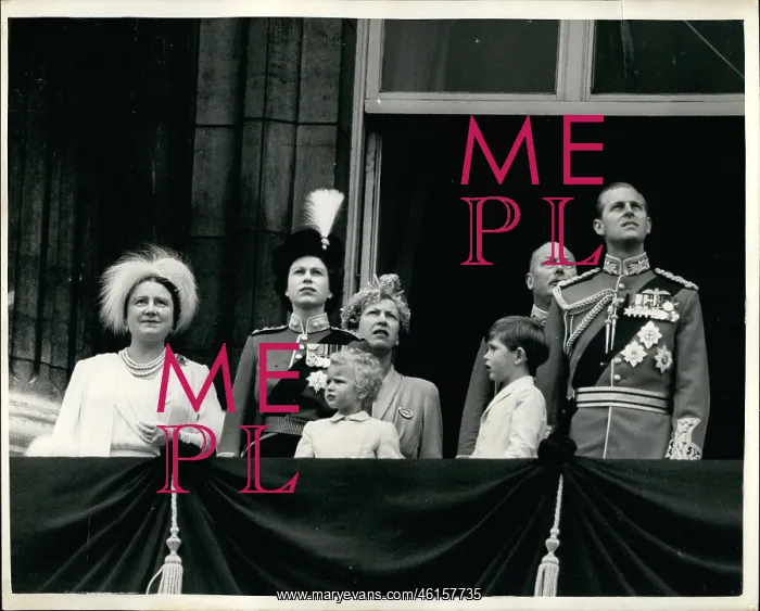 : British Royal Family, trooping the colour : British Royal Family, trooping the colour