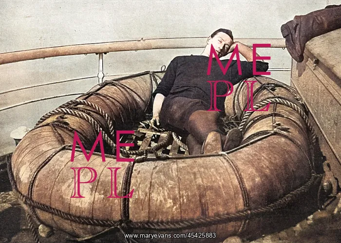 : British sailor snoozing on deck, WW1 : British sailor snoozing on deck, WW1