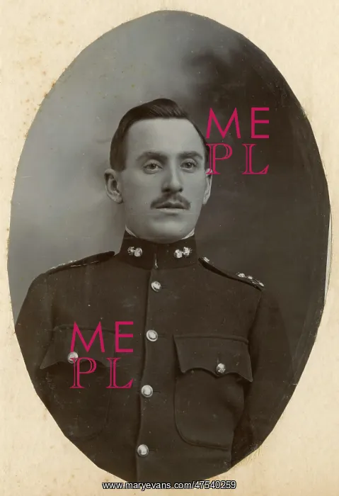  : British soldier in uniform, c.1911