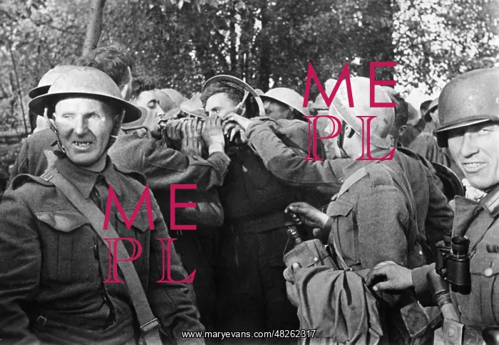 : British soldiers captured in the Second World War, 1940 : British soldiers captured in the Second World War, 1940