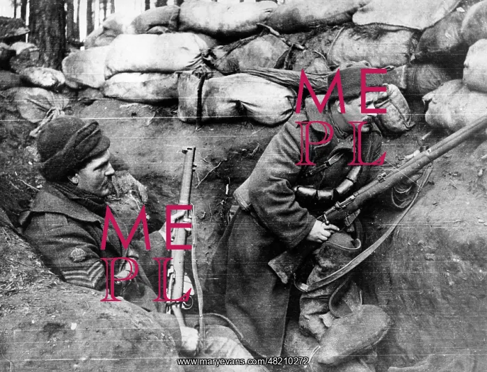 : British soldiers in a trench : British soldiers in a trench