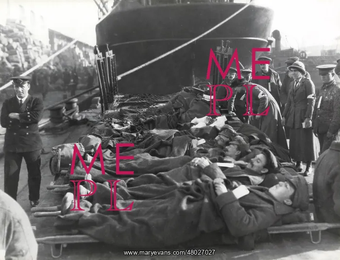 : British stretcher cases, Salonika, WW1 : British stretcher cases, Salonika, WW1