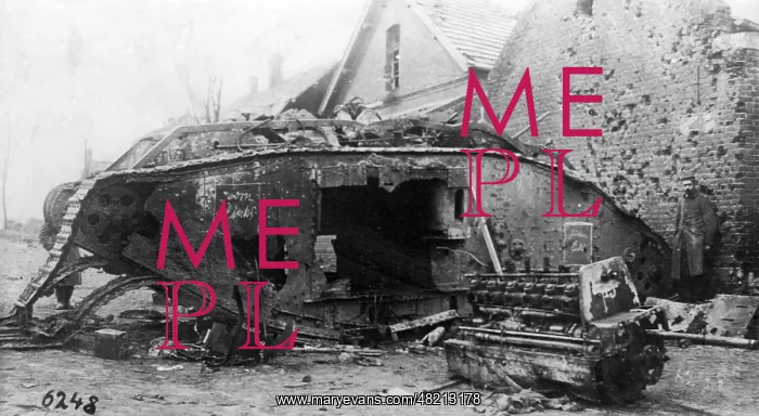: British tank in Rumilly, 1917 : British tank in Rumilly, 1917