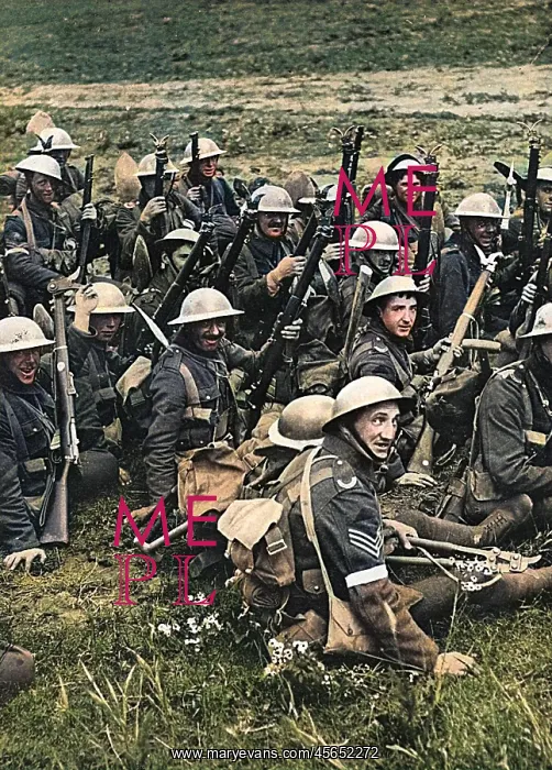 : British troops with their latest equipment, WW1 : British troops with their latest equipment, WW1