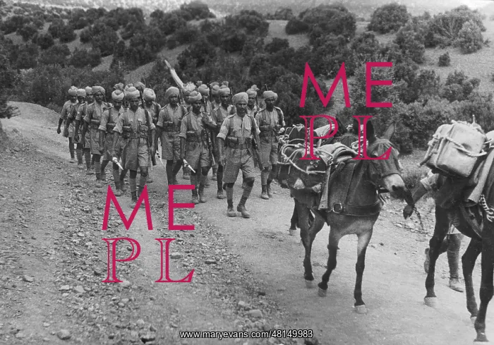 : British troops in Waziristan in India, 1937 : British troops in Waziristan in India, 1937