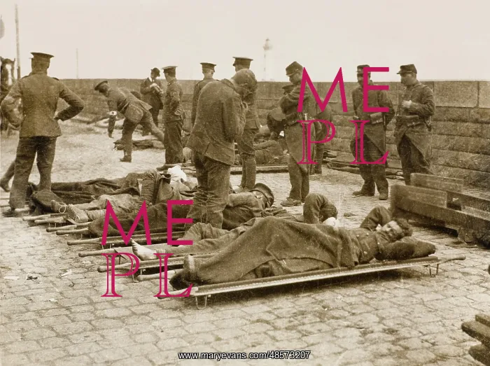: British wounded on the Continent : British wounded on the Continent