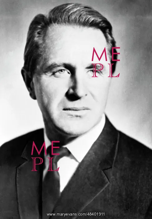 : British writer James Aldridge, 1964 : British writer James Aldridge, 1964