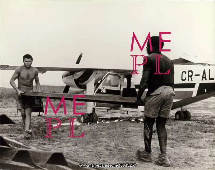 : Britten-Norman BN2 Islander CR-AL? : Britten-Norman BN2 Islander CR-AL?