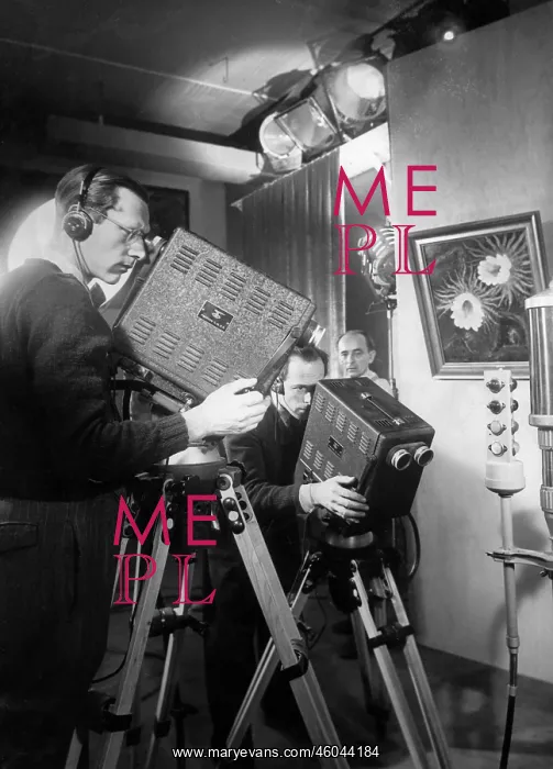 : broadcast, television, technics, two cameras : broadcast, television, technics, two cameras