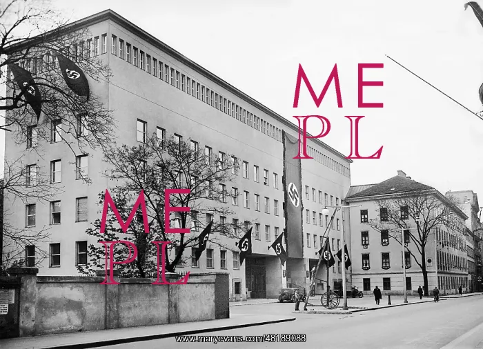 : Broadcasting building in Vienna, 1938 : Broadcasting building in Vienna, 1938