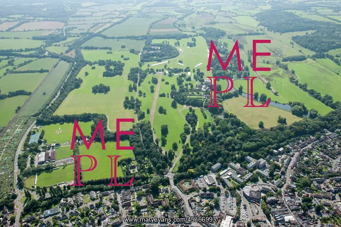 : Broadlands Park : Broadlands Park