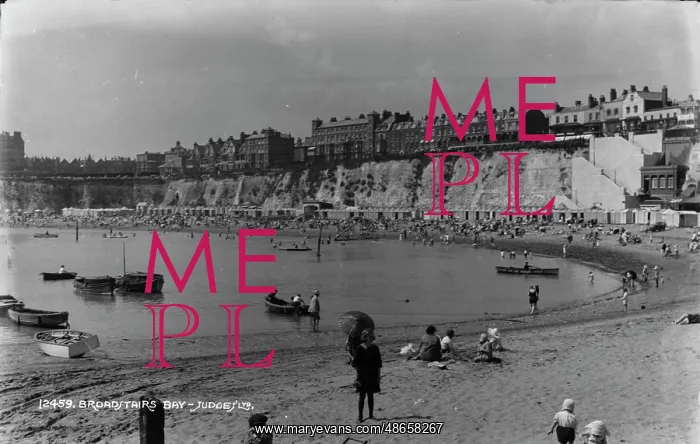 : Broadstairs Bay in 1919 : Broadstairs Bay in 1919