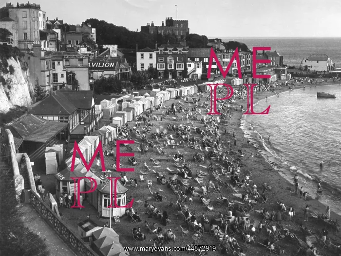 : BROADSTAIRS SEASIDE VIEW : BROADSTAIRS SEASIDE VIEW
