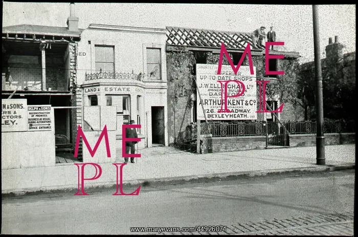 : Broadway, site of Relphs, Clarkes : Broadway, site of Relphs, Clarkes