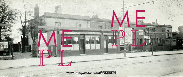 : Broadway. Townley Road on left : Broadway. Townley Road on left