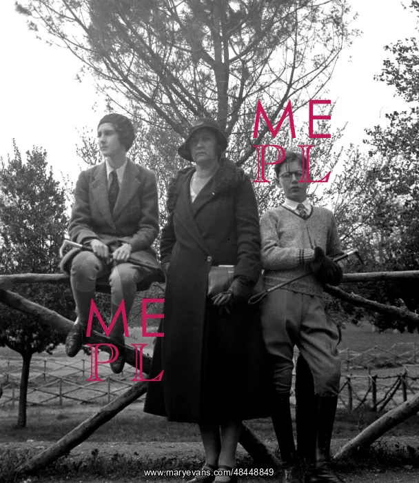  : brother and sister with their nanny