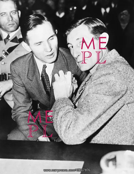 : Bruno Hauptmann with his defense counsel Egbert : Bruno Hauptmann with his defense counsel Egbert