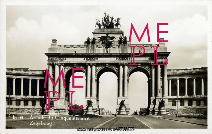 : Brussels, Belgium - The Cinquantenaire Arcade : Brussels, Belgium - The Cinquantenaire Arcade