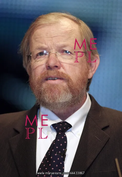 : Bill Bryson : Bill Bryson
