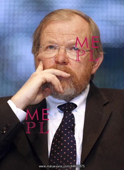 : Bill Bryson : Bill Bryson