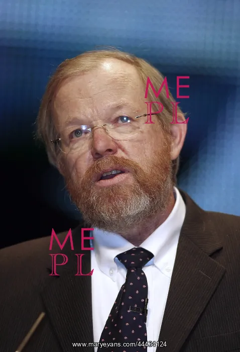 : Bill Bryson : Bill Bryson