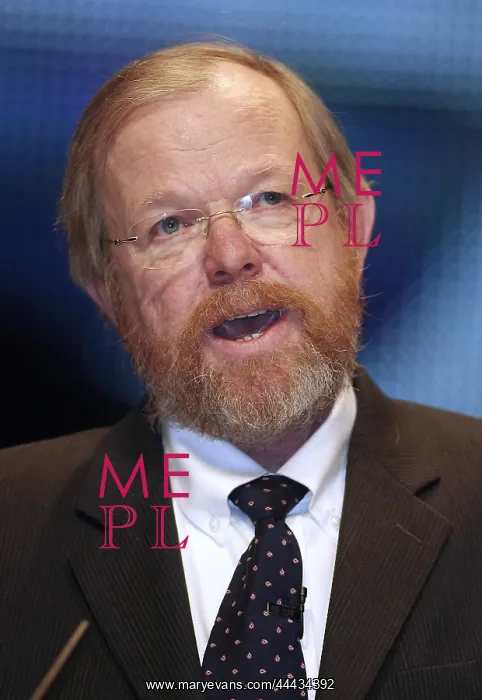 : Bill Bryson : Bill Bryson