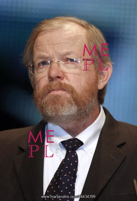 : Bill Bryson : Bill Bryson