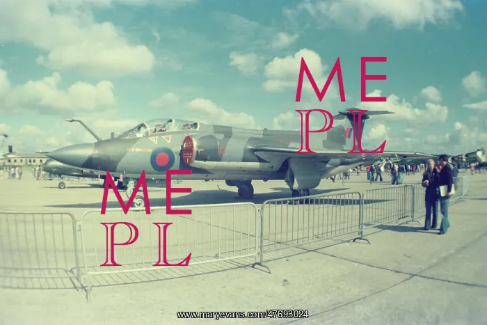 : Buccaneer at Greenham Common : Buccaneer at Greenham Common