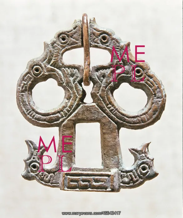 : Buckle with belt loop. Bavarian find from Alkoven-Emling : Buckle with belt loop. Bavarian find from Alkoven-Emling