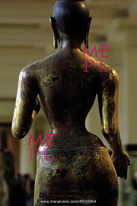 : Buddhist goddess, Tara. Bronze statue. 8th century. From Sri : Buddhist goddess, Tara. Bronze statue. 8th century. From Sri