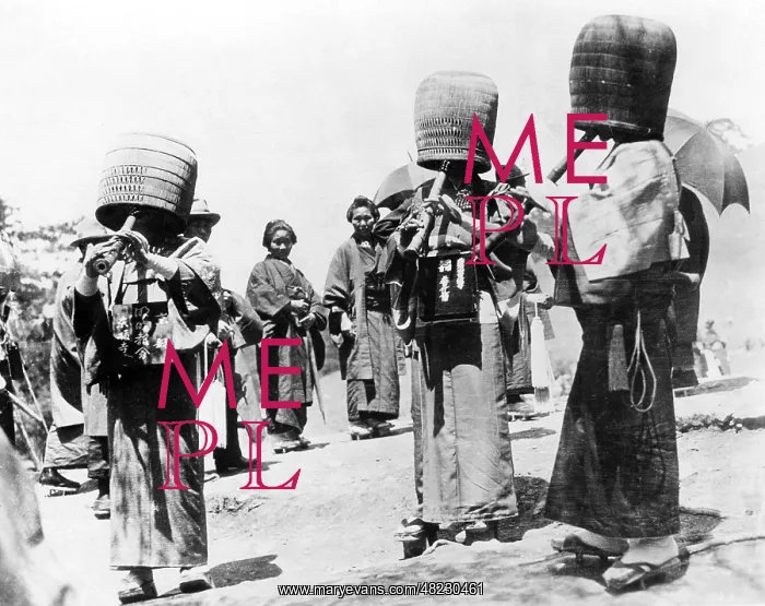 : Buddhist mendicants in Japan, 1927 : Buddhist mendicants in Japan, 1927