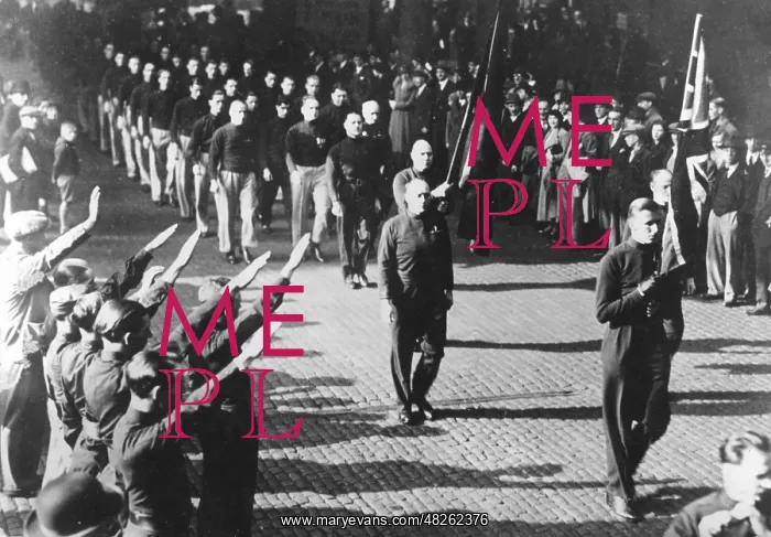 : BUF march in London, 1933 : BUF march in London, 1933