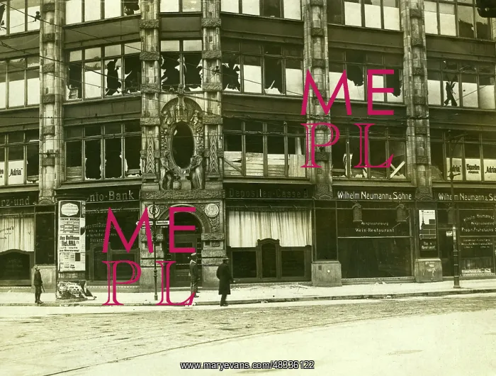 : Building destroyed during the unrest in Berlin, 1919 : Building destroyed during the unrest in Berlin, 1919