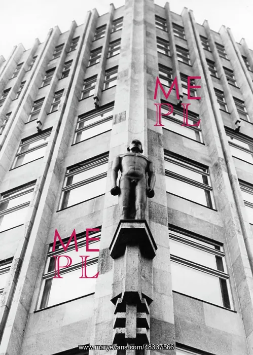 : Building in the Kurfuerstenstrasse in Berlin, 1929 : Building in the Kurfuerstenstrasse in Berlin, 1929