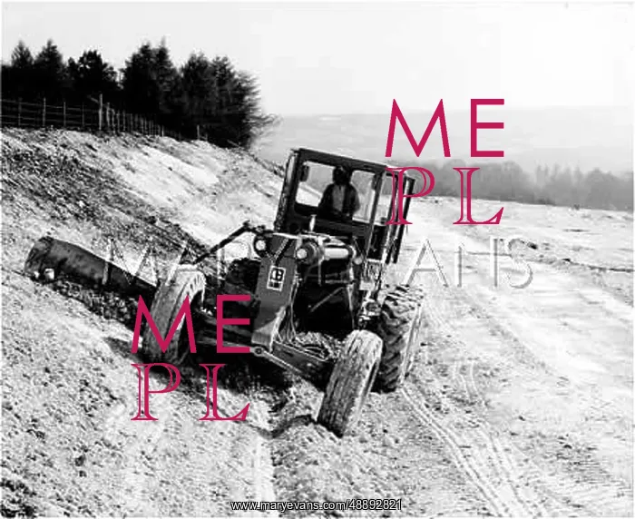  : BUILDING THE M25