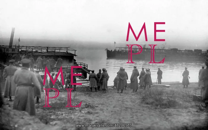 : Building a pontoon bridge, 1916 : Building a pontoon bridge, 1916