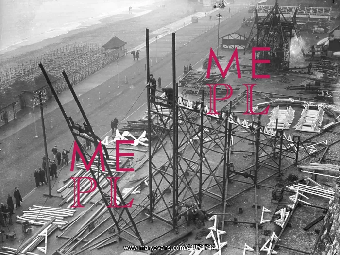 : Building a Rollercoaster at Ramsgate : Building a Rollercoaster at Ramsgate