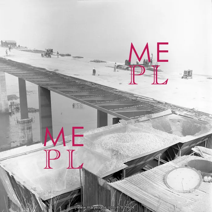 : Building the Severn Bridge : Building the Severn Bridge
