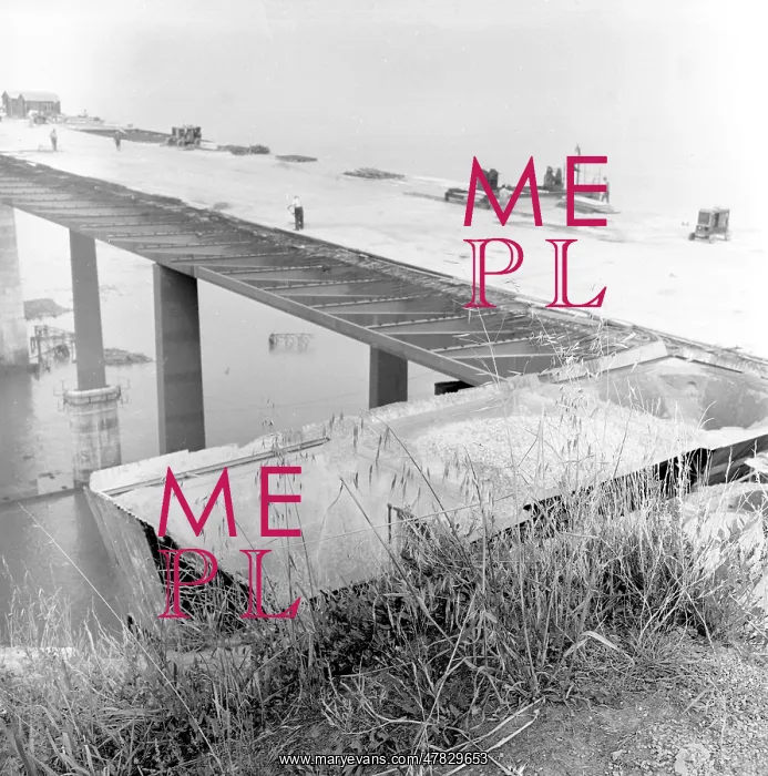 : Building the Severn Bridge : Building the Severn Bridge