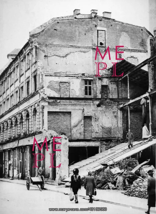 : The building of the Sueddeutsche Zeitung after the war, 1945 : The building of the Sueddeutsche Zeitung after the war, 1945