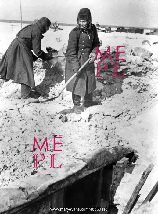 : Bunker construction in Kholm, 1942 : Bunker construction in Kholm, 1942