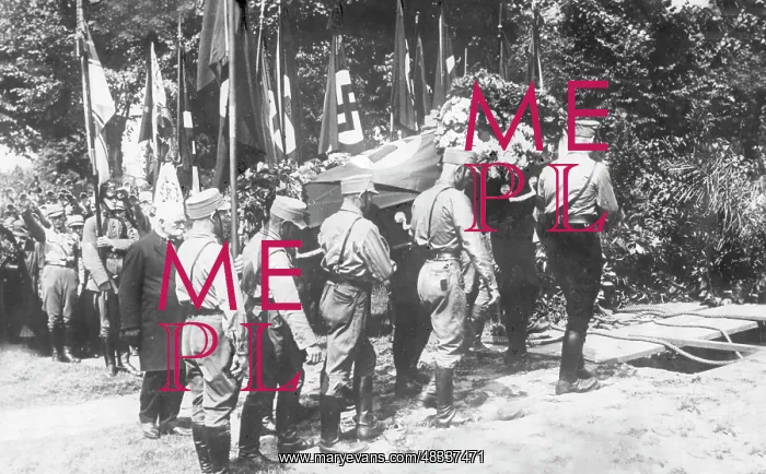 : Burial of an SA member, 1932 : Burial of an SA member, 1932