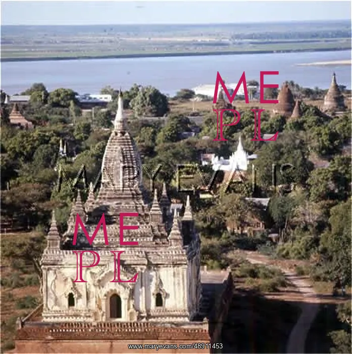 : BURMA / SCHWEGUGYI TEMPLE : BURMA / SCHWEGUGYI TEMPLE