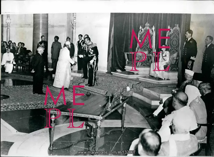 : Burmese ambassador and Lord Mountbatten, India : Burmese ambassador and Lord Mountbatten, India