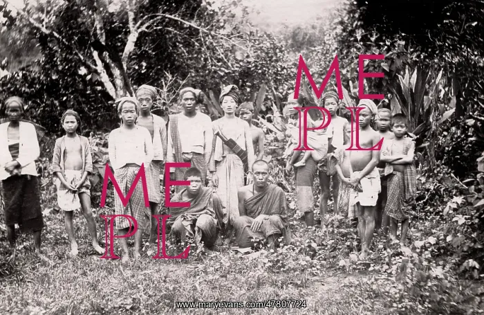 : Burmese group, Chindwin River, Burma, Myanmar : Burmese group, Chindwin River, Burma, Myanmar