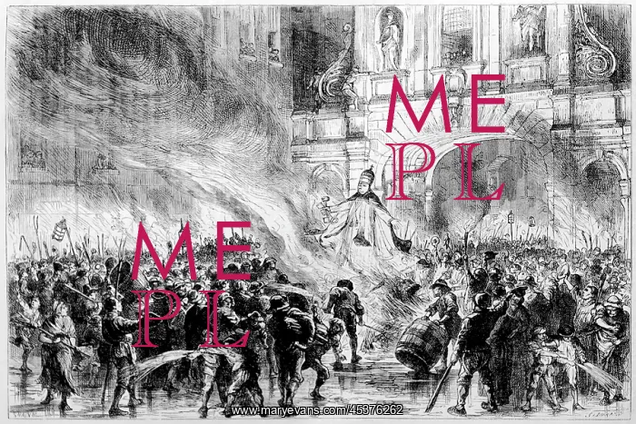 : Burning effigy of the Pope : Burning effigy of the Pope